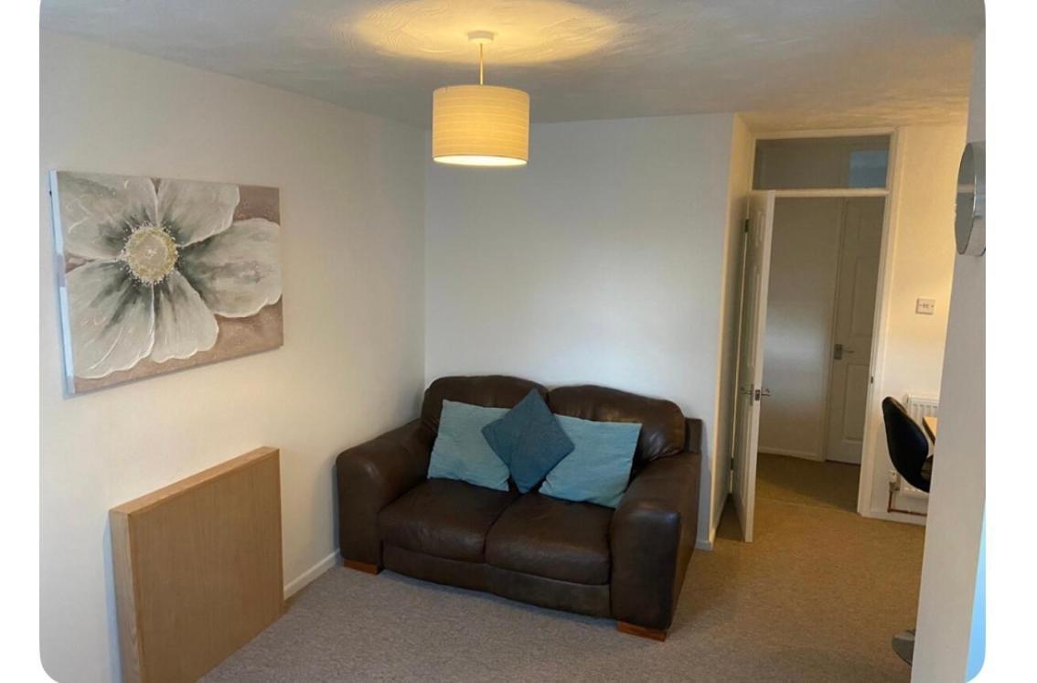 One Bedroom Ground Floor Flat Central Chichester Buitenkant foto