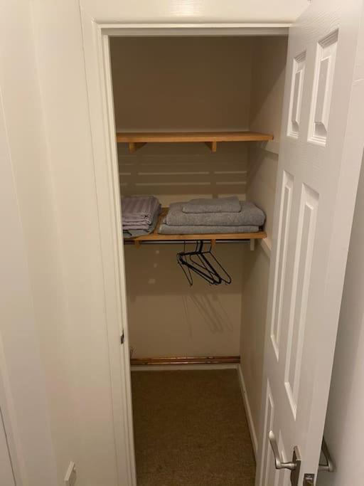 One Bedroom Ground Floor Flat Central Chichester Buitenkant foto