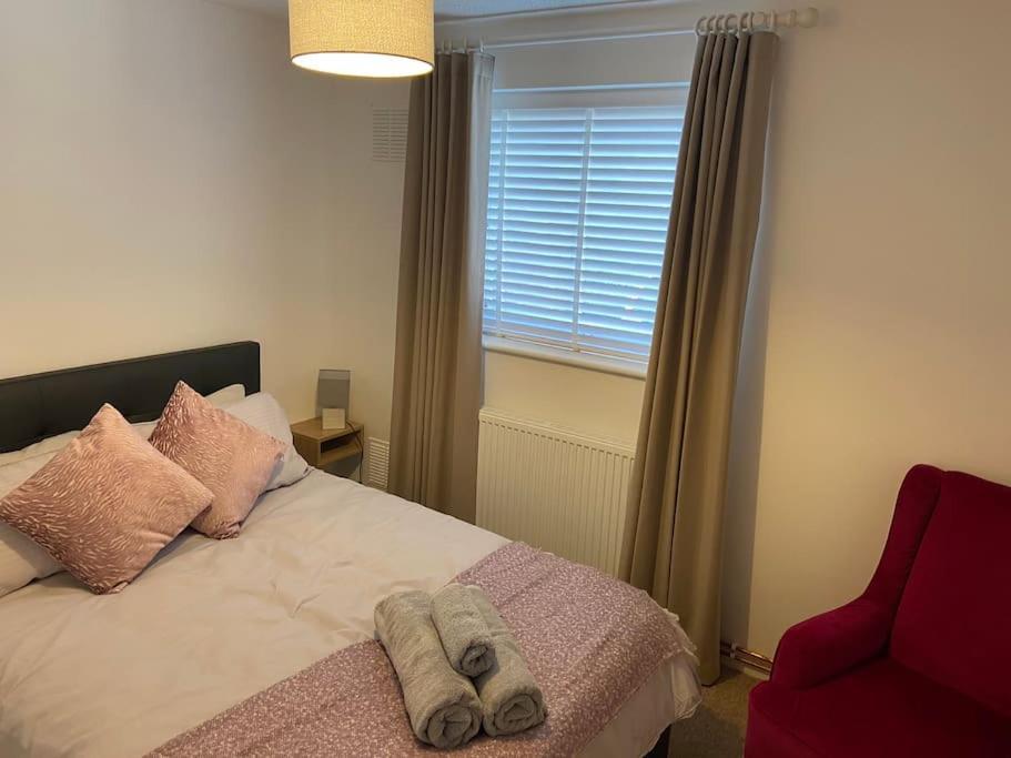 One Bedroom Ground Floor Flat Central Chichester Buitenkant foto